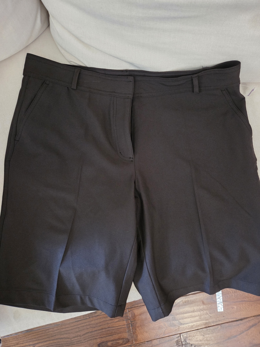 Tommy Armour Black Dri-Logic Women's Shorts - Size 10